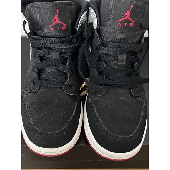 Nike Air Jordan 1 Mid Johnny Kilroy Black Red Silver Youth 4.5 - Picture 5 of 12